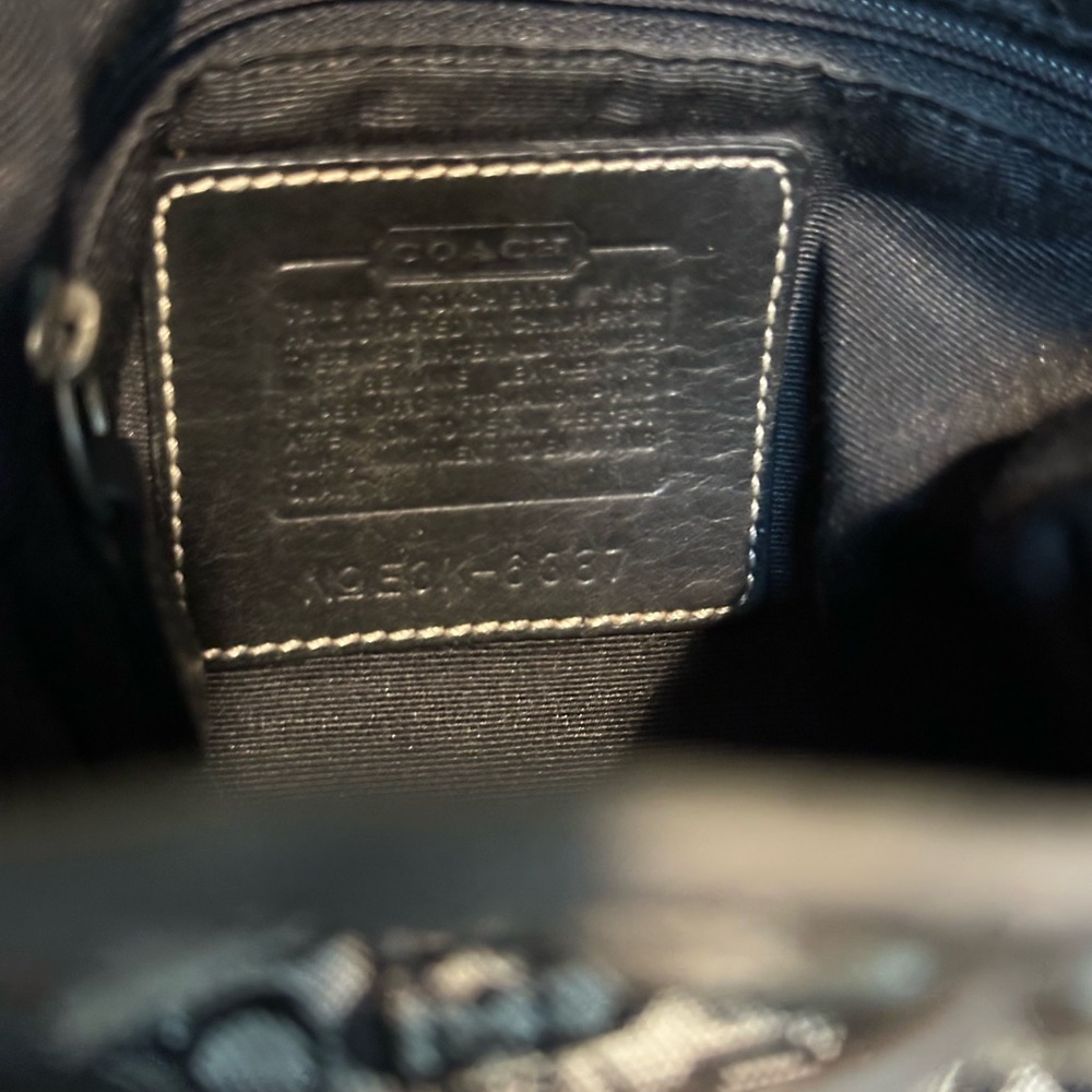 Y2K Vintage Coach Drawstring Crossbody - Picture 5 of 5
